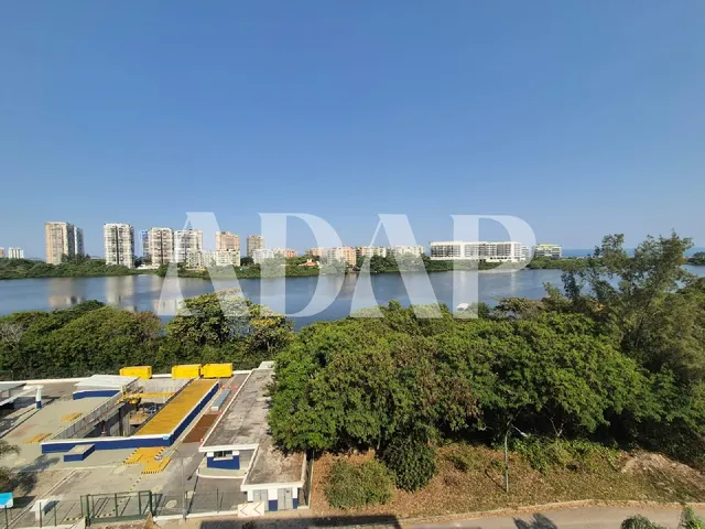 Imagem 8: Cobertura Duplex na Barra da Tijuca - 5 Quartos, 2 Suítes, 3 Salas, 6 Banheiros, 3 Vagas