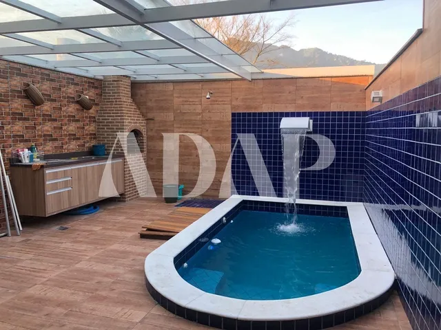 Imagem: Venda de Casa em Condomínio em Vargem Pequena