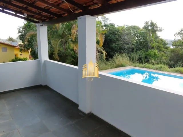 Imagem 12: Sítio Completo à Venda ? 5.000m² com Piscina e Área Gourmet