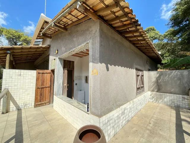 Imagem 5: Sítio de 5.500m² à Venda no Condomínio Nosso Rancho - 3 Quartos, Suíte e Ampla Sala