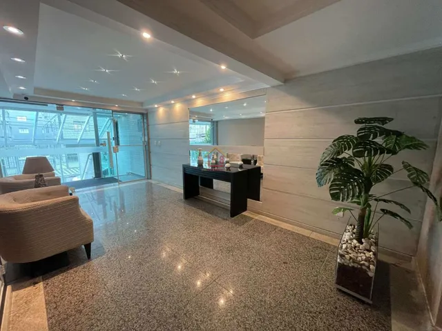 Imagem: O apartamento possui 3 Dormitórios, 3 Suítes, 3