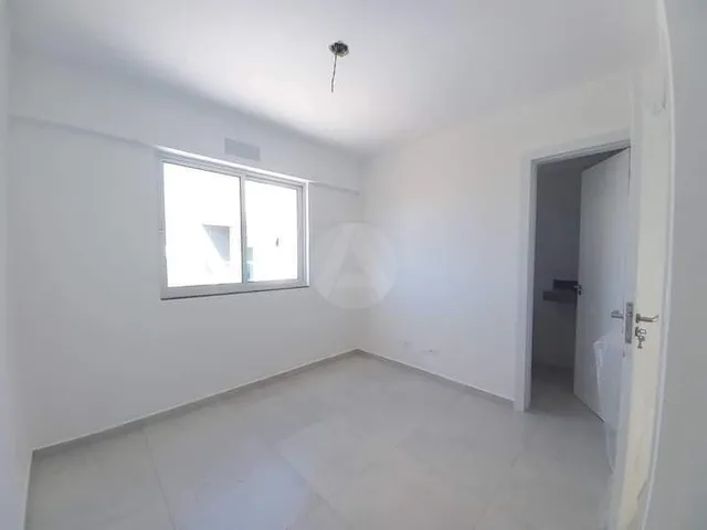 Imagem 4: EXCELENTE APARTAMENTO COM DOIS A TRES DORMITÓRIOS EM ITAPOÁ