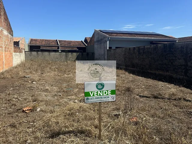 Imagem 3: Terreno com 240,00 m2, escriturado, parcialmente murado, pronto para construir