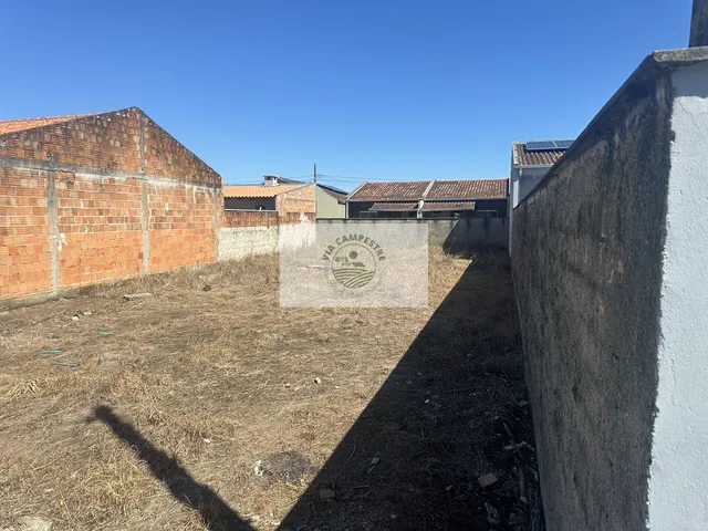 Imagem 4: Terreno com 240,00 m2, escriturado, parcialmente murado, pronto para construir