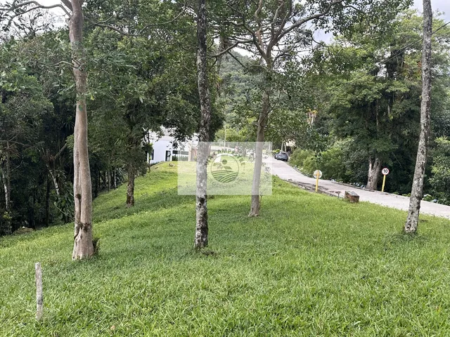 Imagem 4: Terreno em Condomínio fechado na subida da serra de Campo Alegre, ainda em Joinville