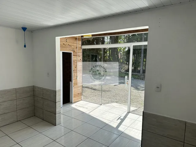 Imagem 6: Sítio com 3.513 m², casa com 2 quartos, amplo rancho, frente para o asfalto