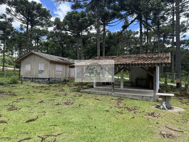 Imagem 12: Sítio com 21.300 m², escriturado, com casa de 3 quartos, lago, toda cercada, apenas 900