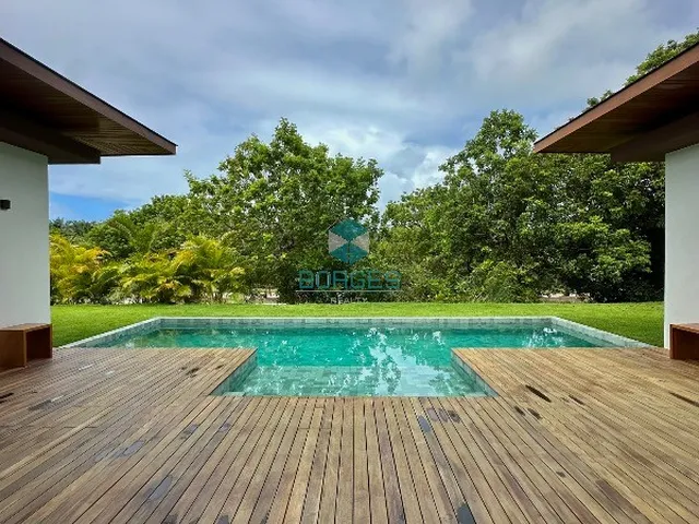 Imagem 6: Casa de luxo à venda na Praia do Forte, Condomínio Praia do Castelo, 5 suítes, alto