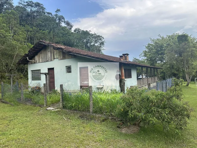 Imagem: Sítio com 45.628 m², escriturado, apenas