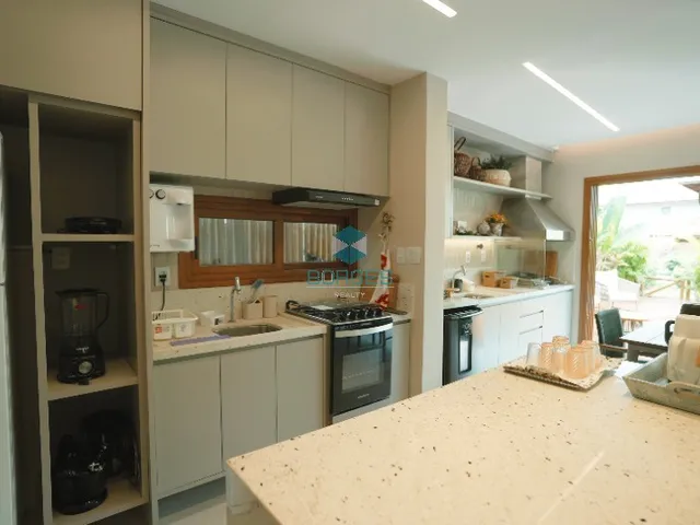 Imagem 7: Casa Duplex à Venda em Itacimirim, Camaçari (BA) - 4 Suítes em Condomínio Exclusivo