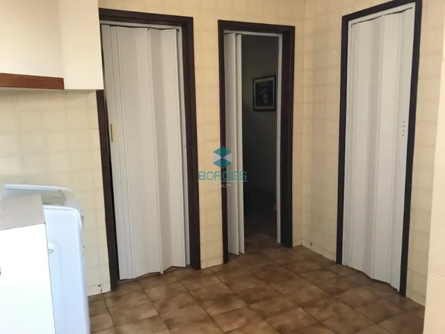 Imagem 12: Casa à Venda em Vilas do Atlântico - 456 m², Piscina, 4 Quartos e Mirante com Vista