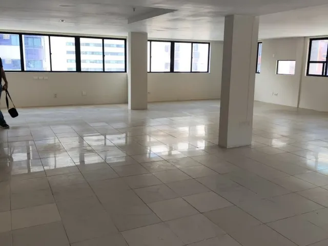 Imagem 8: Sala Comercial de 130m² à Venda no Pina, Recife-PE: Oportunidade Imperdível!
