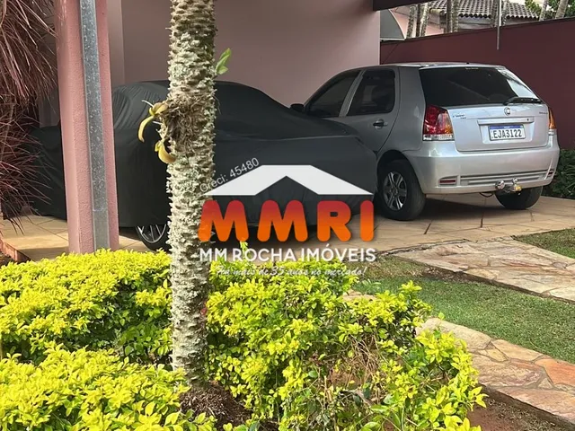 Imagem: Casa com 3 Dormitórios À Venda no Centro