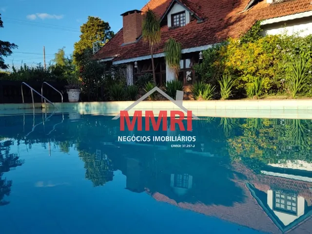Imagem: Chácara com piscina e 9 dormitórios à