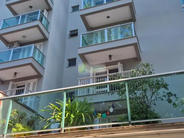 Imagem 2: Apto 2 dormitorios super aconchegante com sacada na sala e no dormitorio, sala ampla e