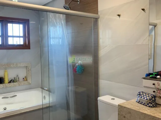 Imagem 10: Casa em Excelente Localização, 03 Dormitórios e Piscina, Próximo ao Forum, NH