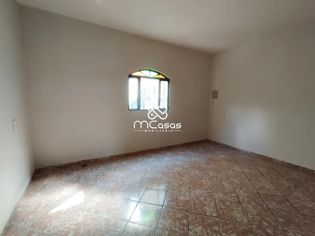 Imagem 7: Casa para Alugar no Bairro Bom Retiro – Simples, Confortável e Bem Localizada!