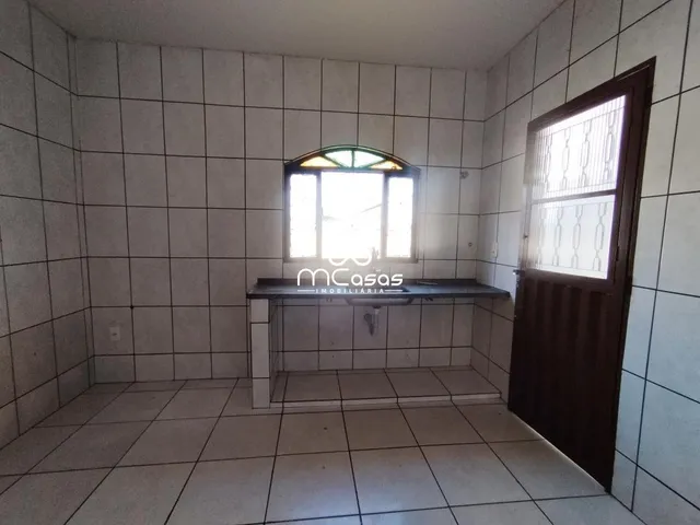 Imagem 10: Casa para Alugar no Bairro Bom Retiro – Simples, Confortável e Bem Localizada!