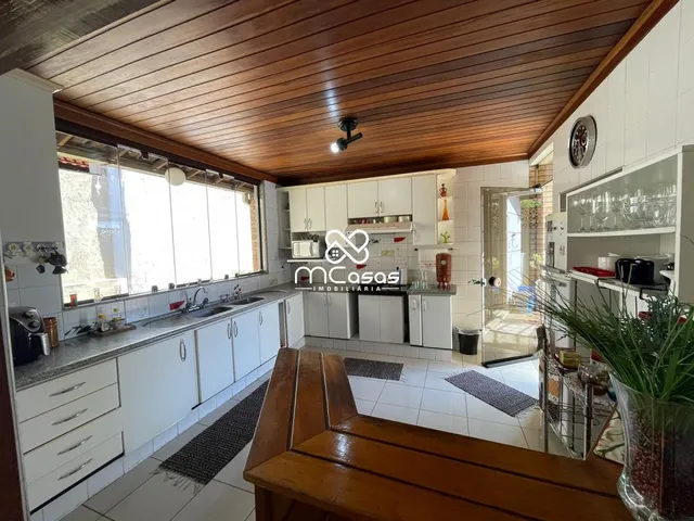 Imagem 10: Aproveite o melhor do estilo praiano sem abrir mão do conforto e sofisticação no