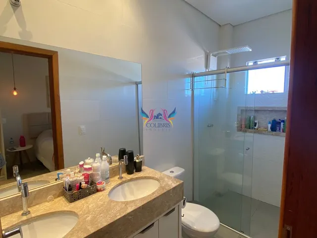 Imagem 1: Casa Sobrado com EXCELENTE padrão de acabamento