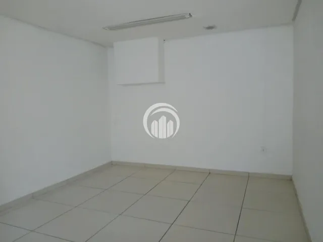 Imagem 4: SALA COMERCIAL Loja com 1 banheiro