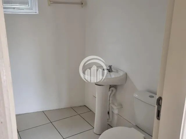 Imagem 8: CASA COMERCIAL Loja com 2 banheiros