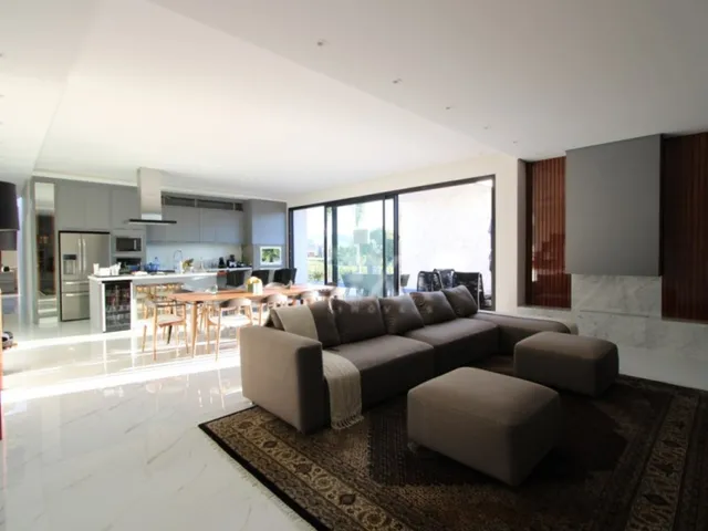 Imagem: CASA RESIDENCIAL em Camboriú - SC, Centro