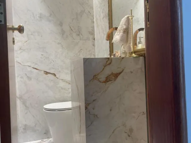 Imagem 10: Apartamento para Venda em Goiânia, Setor Bueno, 4 Dormitórios, 4 Suítes, 5 Banheiros, 2 Vagas