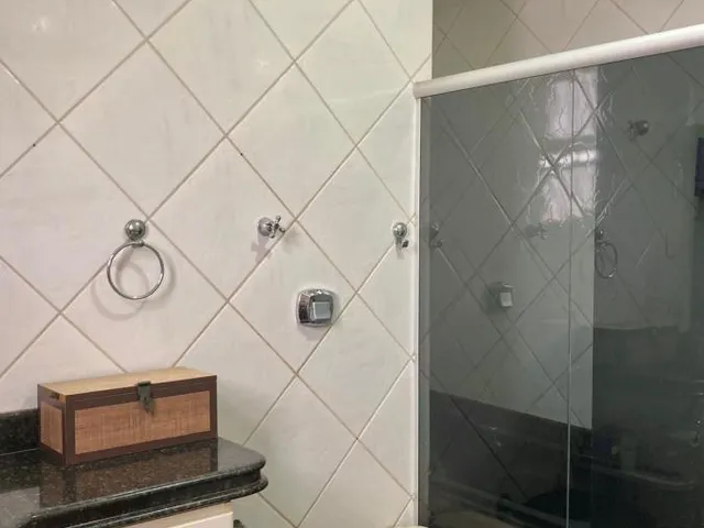 Imagem 8: Sobrado para Venda em Goiânia, Setor Jaó, 4 Dormitórios, 4 Suítes, 5 Banheiros, 3 Vagas