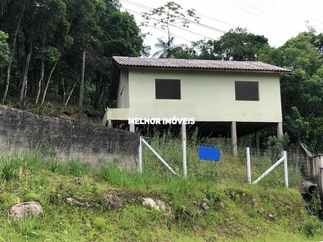 Imagem: Terreno à Venda com 9.415 m² Localizado