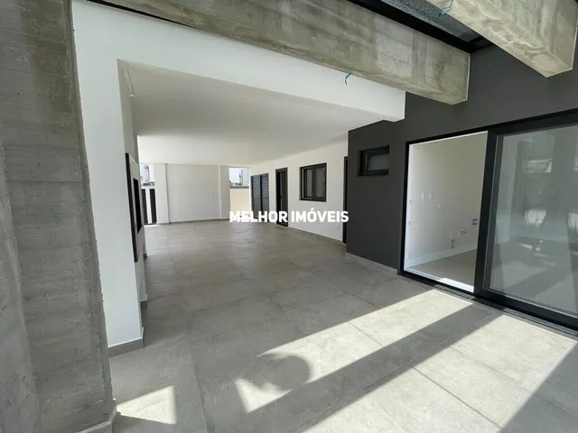 Imagem 1: Casa Alto Padrão à venda localizada em Condomínio fechado em Camboriú - SC