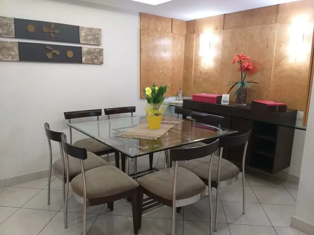 Imagem: O apartamento possui 3 Dormitórios, 1 Suíte, 2 Banheiros