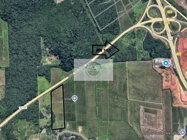 Imagem: Área à venda no bairro Vila Nova - Joinville/SC