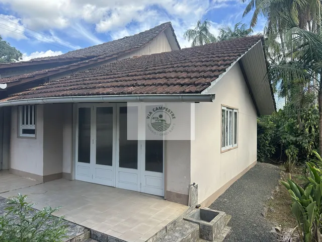 Imagem 5: Residencia de esquina, com amplo apelo comercial, com riacho nos fundos, escriturada