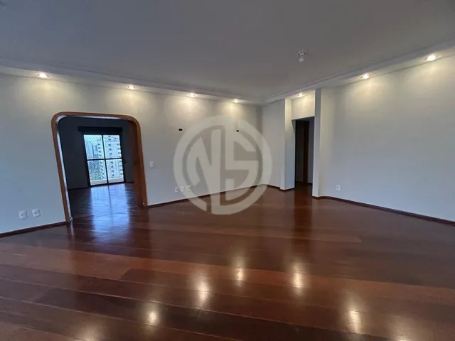 Imagem: O apartamento possui 3 Dormitórios, 2 Suítes, 2