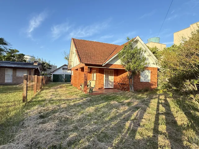 Imagem 2: Casa à venda em Imbé, Centro - Terreno de 765m²