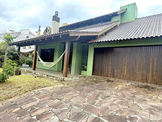 Imagem: Sobrado á venda em Imbé, próximo ao mar