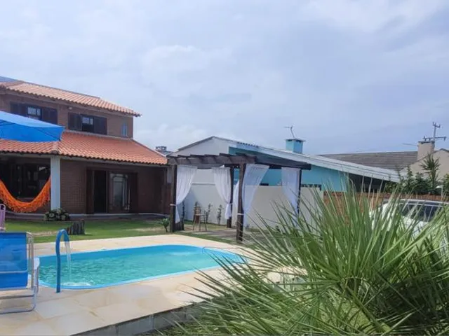 Imagem 5: Casa com piscina e quiosque em Atlântida Sul - Pronta para morar !!!