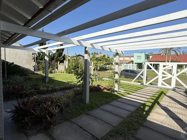 Imagem 3: Casa Mobiliada à venda em Tramandaí, Zona Nova!