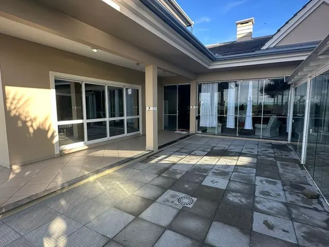 Imagem 11: Casa Beira Mar em Tramandaí - Alto padrão, 5 suítes e piscina aquecida!!!