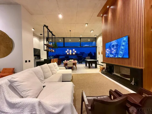 Imagem 7: Casa Belíssima com piscina à beira lago em Xangri-lá - Condomínio Riviera