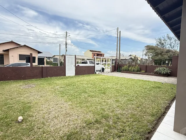 Imagem 5: Casa à venda em Imbé, sacada vista para o mar, 5 dormitórios!!!