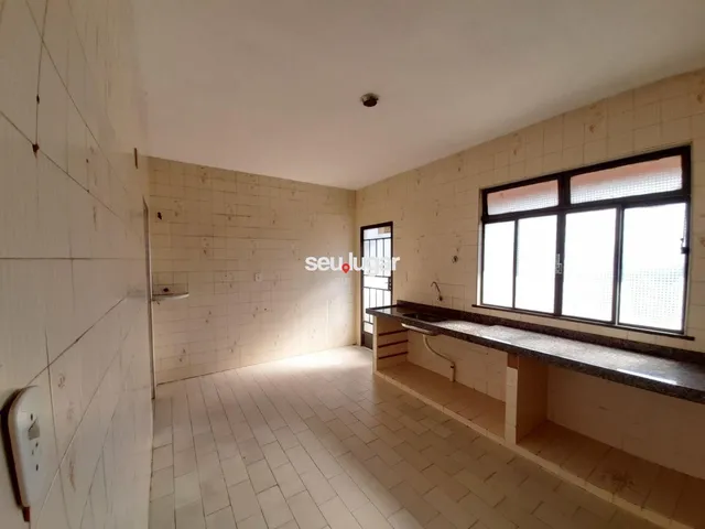 Imagem 4: Casa com 3 dormitórios para alugar, 70 m² por R$ 1.350,00/mês - Vila Ester - Lavras/MG