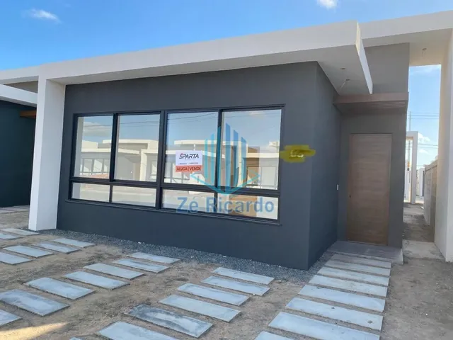 Imagem: Casa à venda no bairro Sim - Feira de Santana/BA