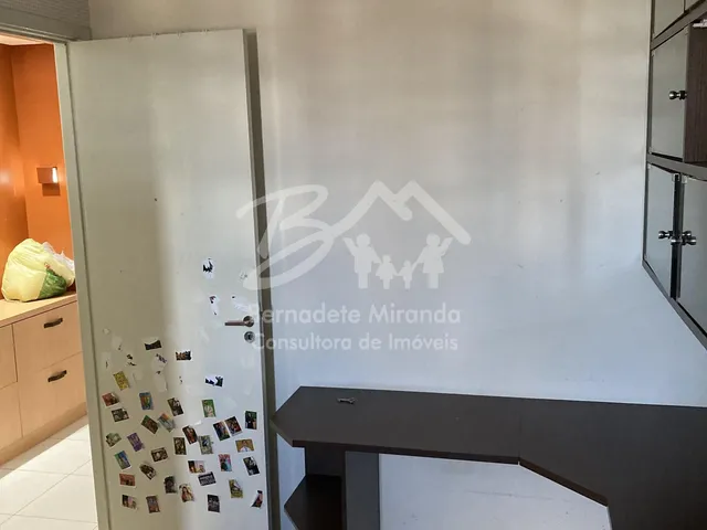 Imagem 6: APARTAMENTO AMPLO COM 3 QTOS,SUITE,EDF. COM PISCINA,SALÃO DE FESTAS,BRINQUEDOS