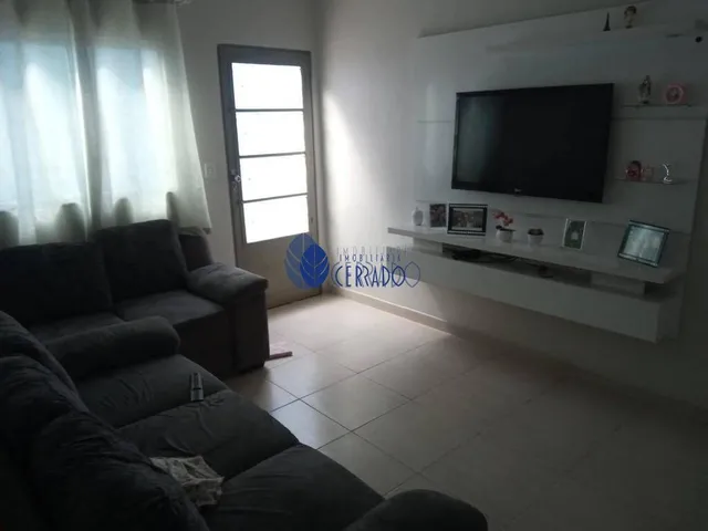 Imagem: Casa à Venda no Parque Brasília Com Preço