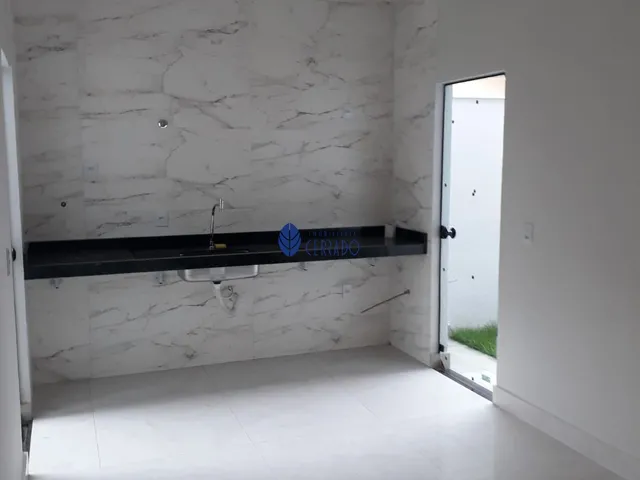 Imagem 5: Casa à Venda com 3 Quartos no Bairro Parque Brasília