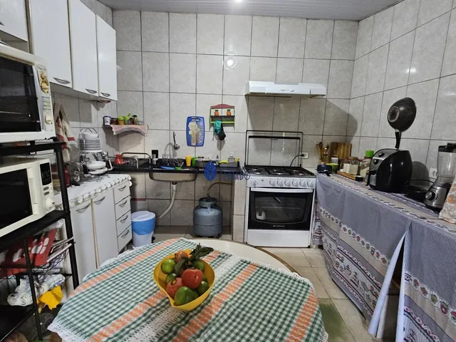 Imagem: Casa com 3 Quartos à Venda Próximo ao