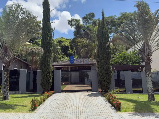 Imagem: CASA DE LUXO À VENDA NO CONDOMÍNIO ROSE