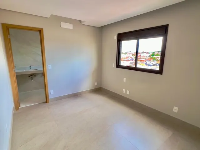 Imagem 14: Apartamento Edifício das Artes por R$ 3.100.000,00